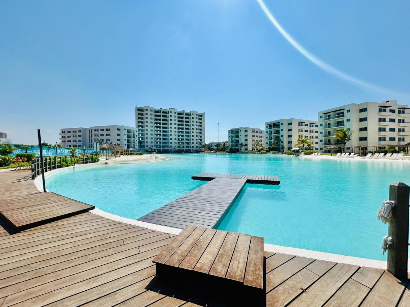 Apartment Alberca Tipo Playa,10 Min De La Playa By G P S Rentas